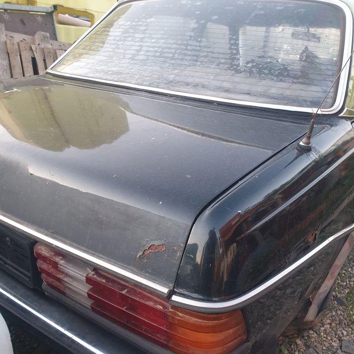 Vand sau dezmembrez  Mercedes Cobra