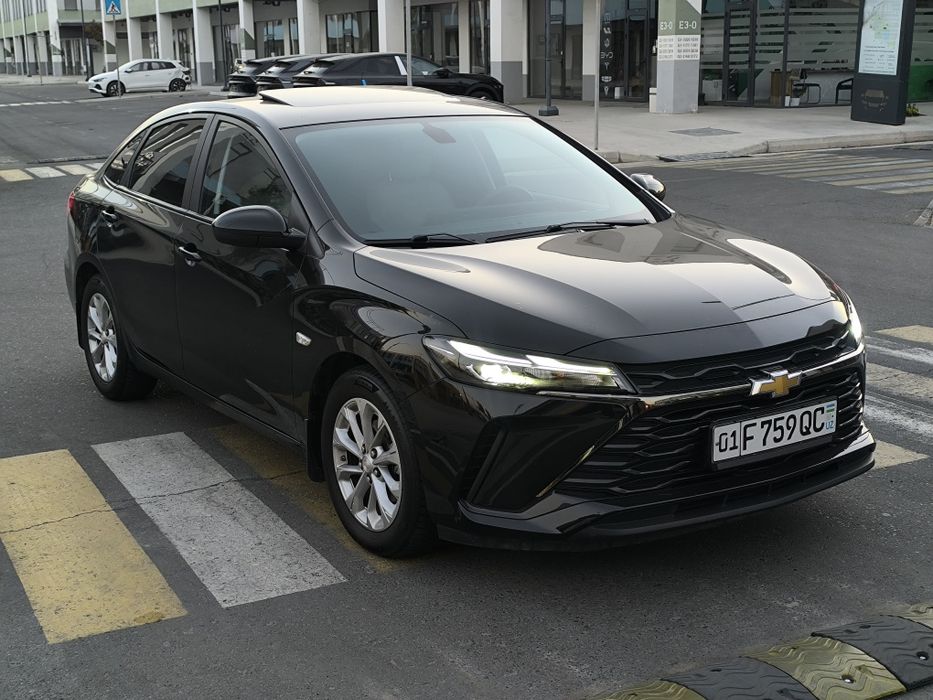 Monza 1,5L Atmosferniy Qora Kraska Toza Avto Kredit 1 kunda Passportga