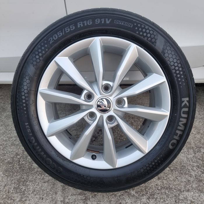 Jante/Roți "16 Originale Skoda 5x112
