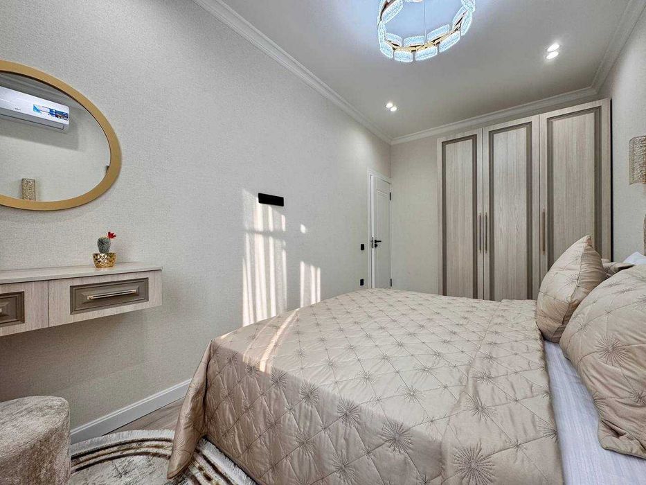 ул.Новомосковская стадион Старт 3(4)-комн 5/9 75 м² 2 с/у евроремонт