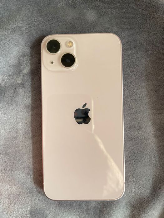 IPhone 13 128gb в хорошем состоянии