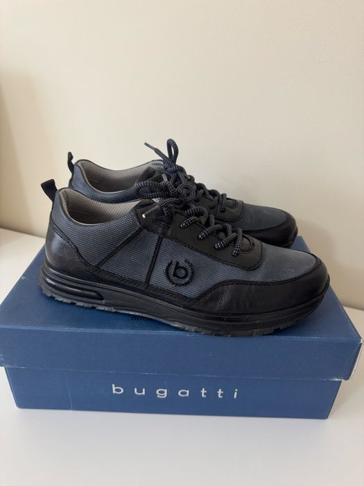Маратонки Bugatti