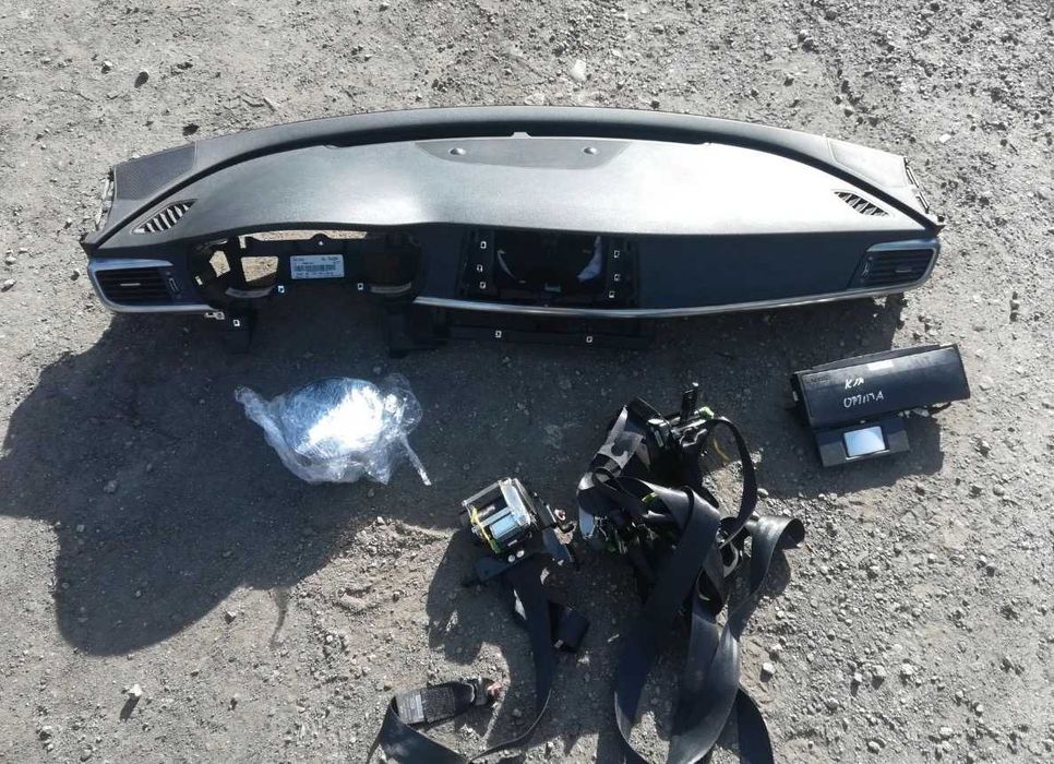 Kia Optima IV 4 airbag Арматурно табло аирбеги колани Оригинал