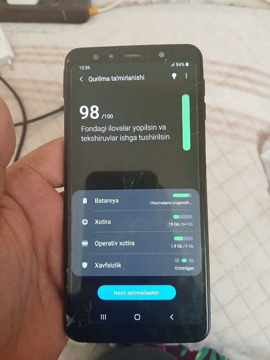 Samsung a7 sotiladi 64 xotira