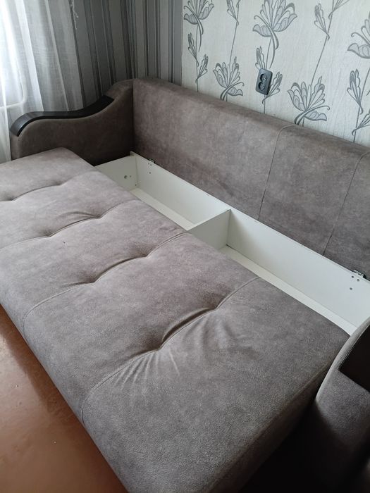 Диваны б/у  раскладные