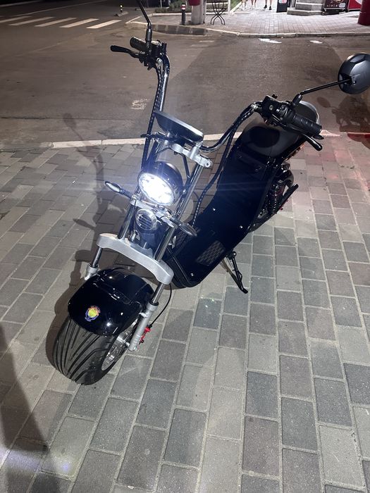 Scuter electric fara permis cu carte RAR  NOU