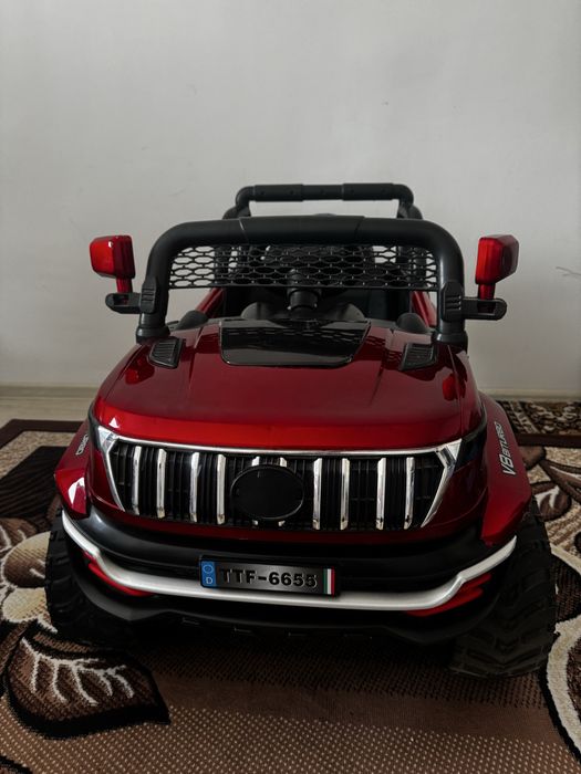 Продаю машину Ждип