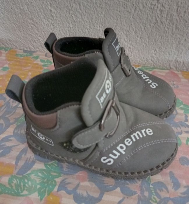 Детски обувки...