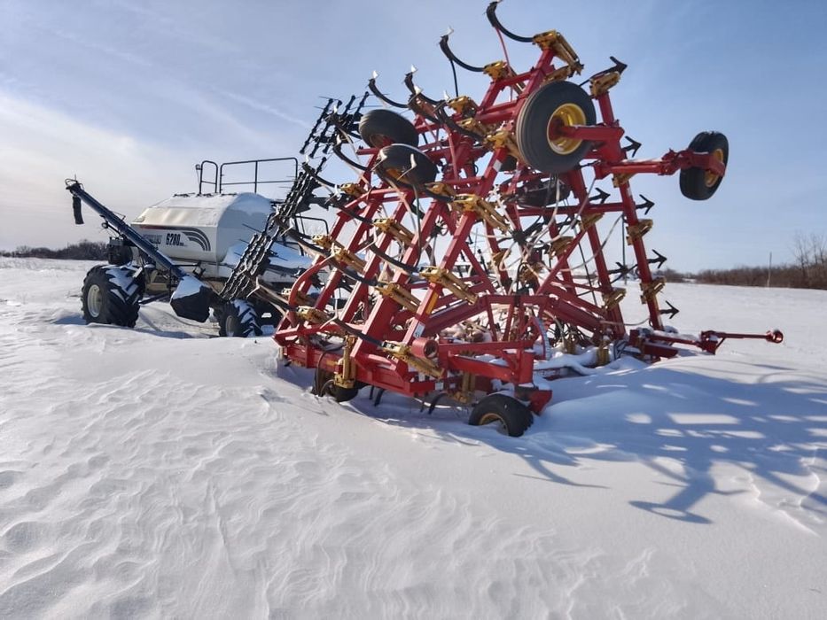 Посевной комплекс сеялка bourgault 8810