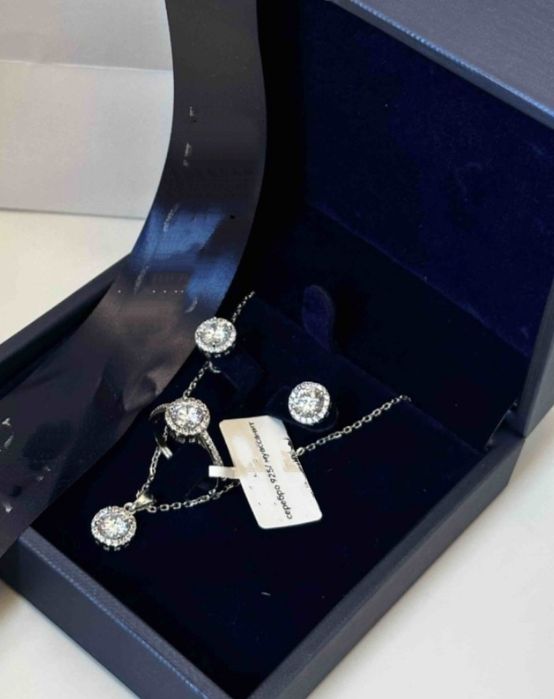 Серебро муассанит. Красивый набор!