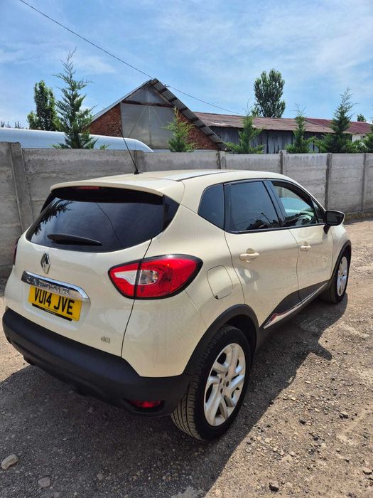 Dezmembram Renault Captur 2014 bara fata /capota motor