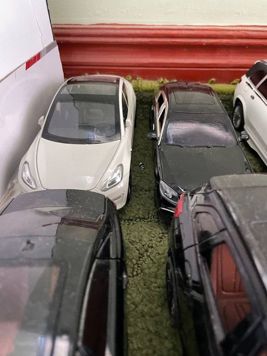 Бомбовые модельки все по 1:24 цена за один!