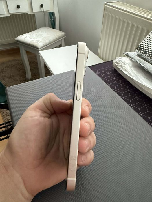 Vand IPhone 14 128gb ca nou