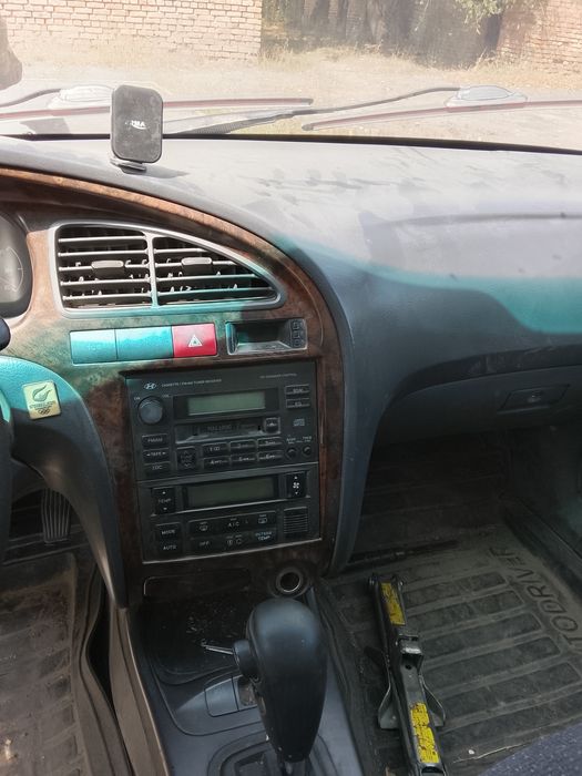 Hyundai avante 2001