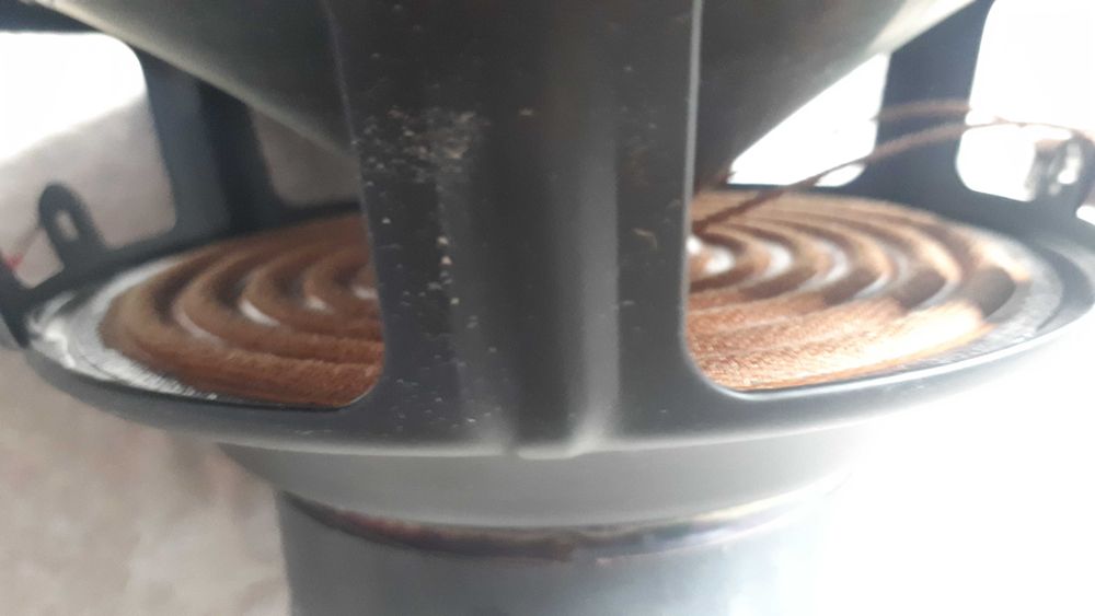 19-сантиметровый НЧ-динамик JVC super