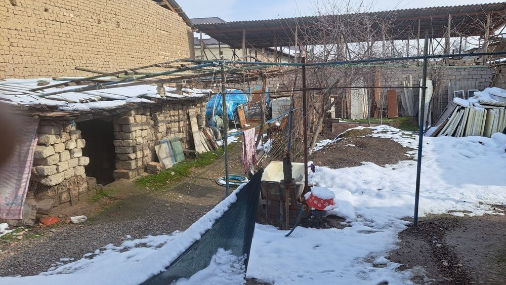 Уй-жой: Ховли сотилади