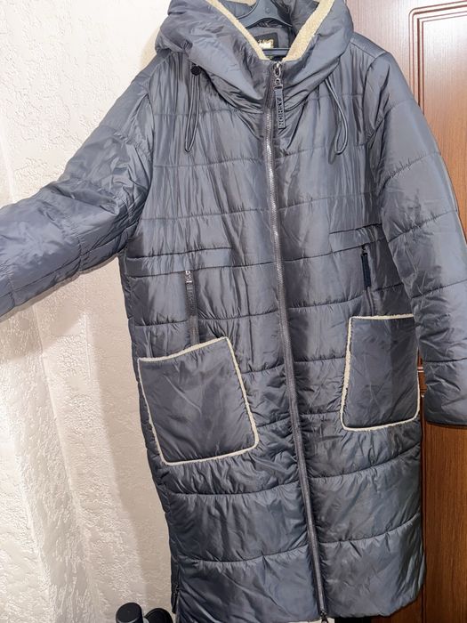 Продам зимнюю куртку