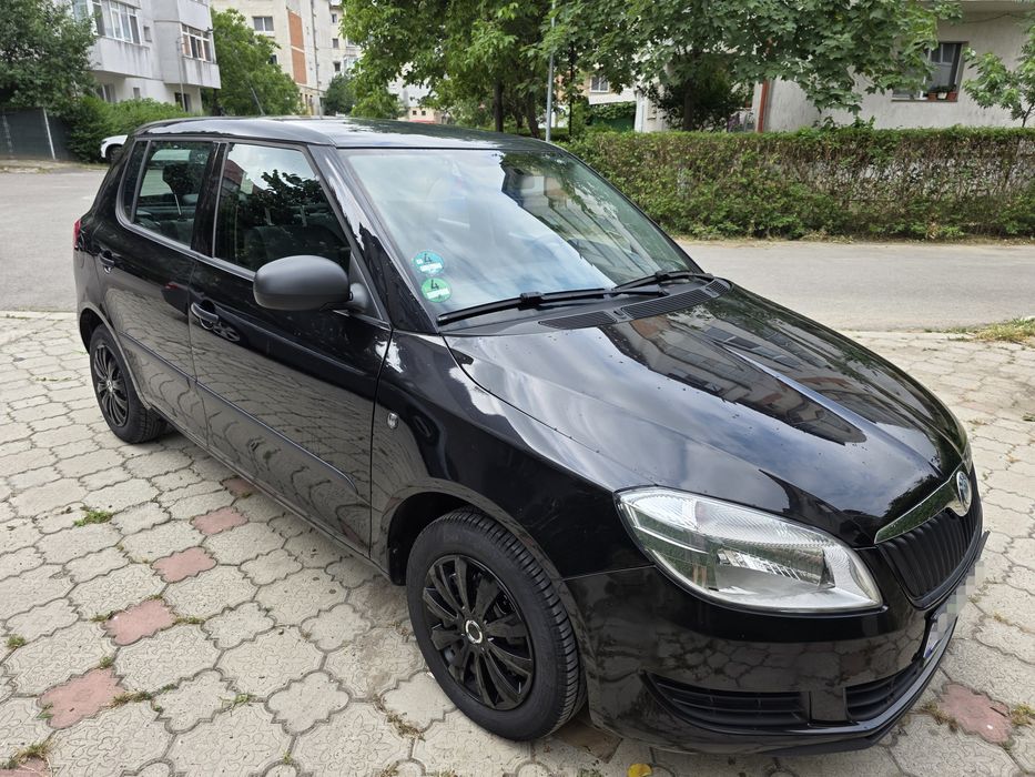 SKODA Fabia 2011 — imagine 3