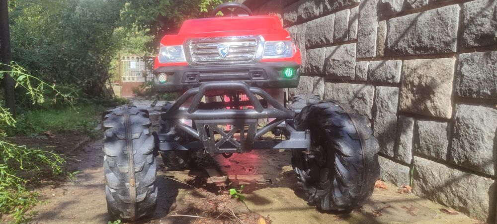 Детски електрически джип Monster Truck