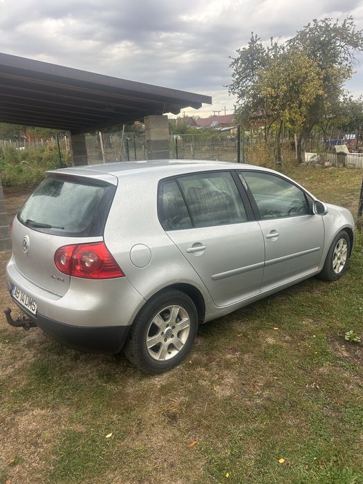 VOLKSWAGEN Golf 2004 — imagine 5