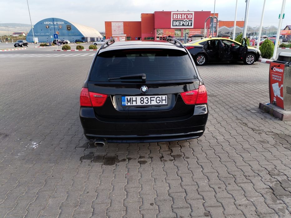 BMW 3 Series 2010 — imagine 3
