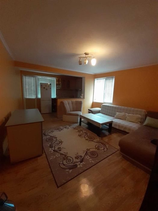 ДВУЕТАЖНА КЪЩА в кв. Тракийски, гр. Хасково