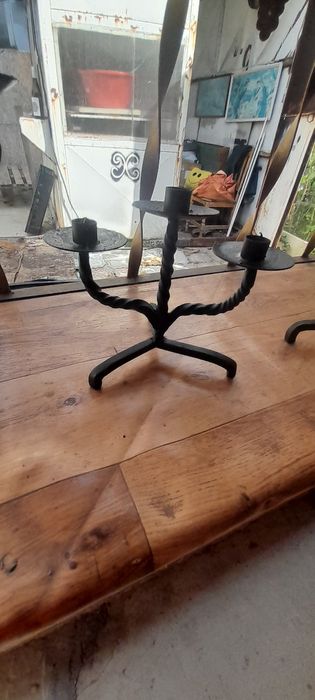 Свещници ковано желязо