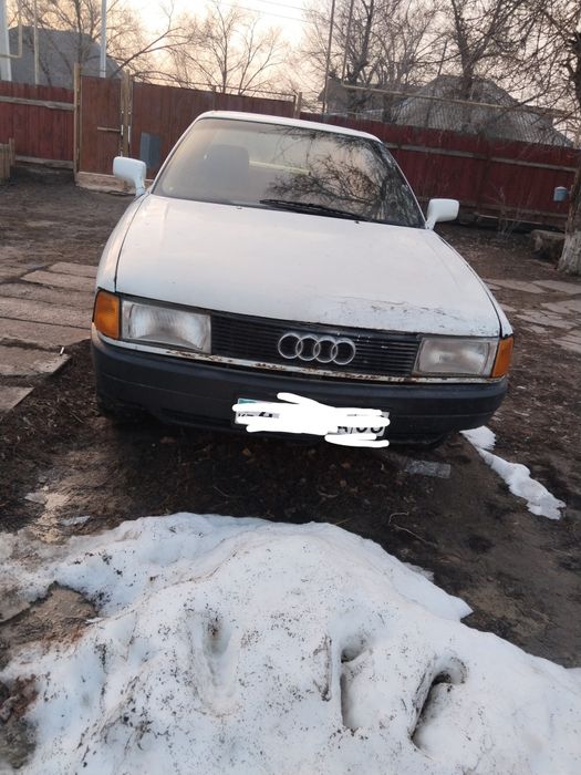 Ауди 100 сатылады