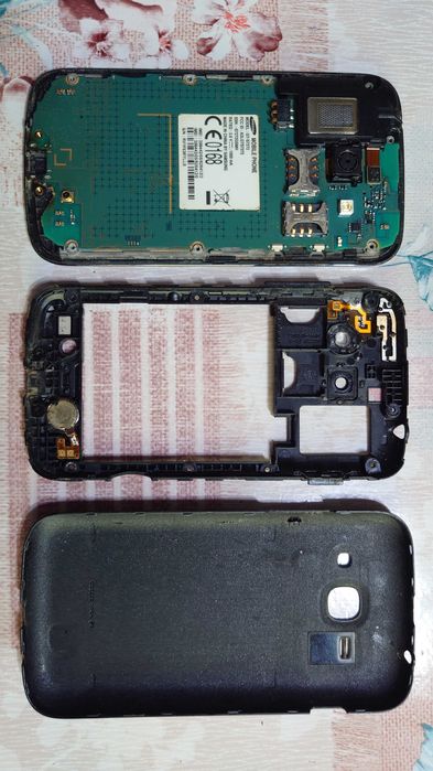 Смартфон 2х симочный Samsung GT-S7272 на запчасти