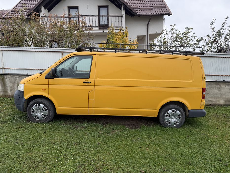 Volkswagen Transporter 2007 diesel, 5.175 € — imagine 2