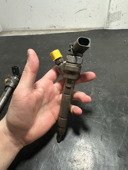 Injector injectoare BMW Seria 7 F01 730d N57 3.0 diesel