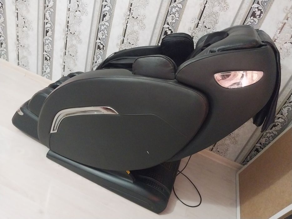 Массажное кресло