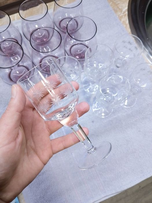 Бокалы  и  рюмки