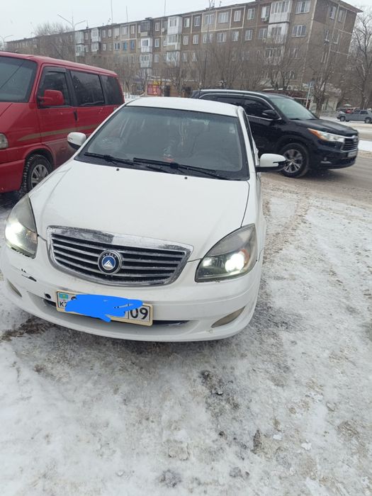 Срочно Продам машина Gelly SC7