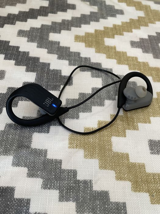 Наушники для бега JBL