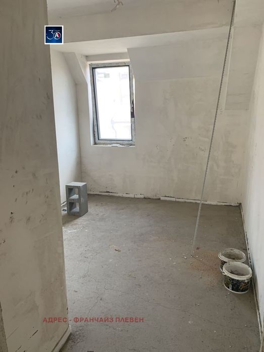 Продава се Многостаен апартамент в Плевен, Широк център - 184 кв.м за 1115 €/кв.м - Снимка #2