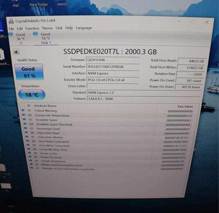 NVME Enterprise Server/Workstation  TLC Intel SSD DC P4600 2TB 97% Health 1% Wear