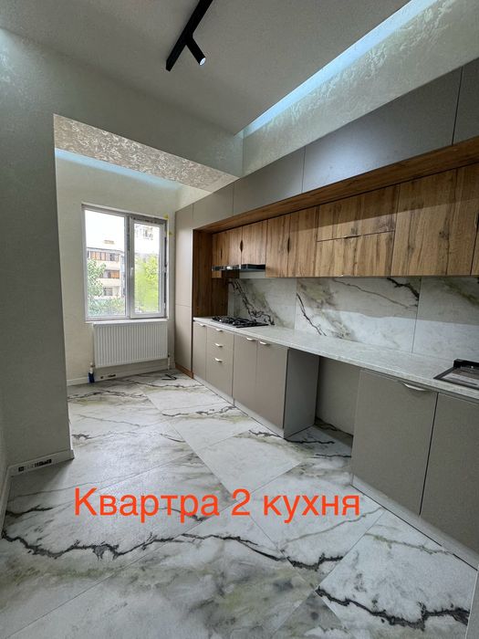 Kvartira sotiladi srochno!!