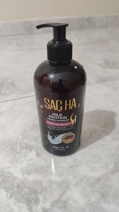 Професионални шампоани , вакси , одеколони , машини и други