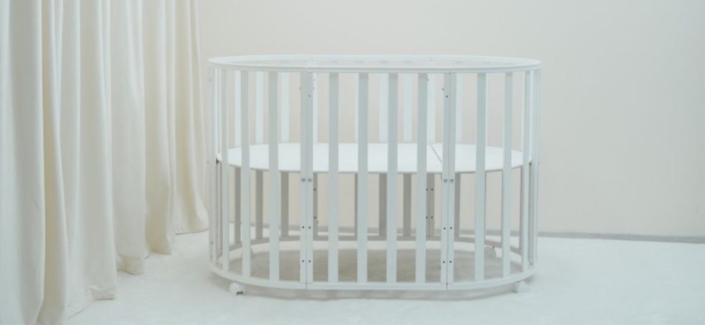 манеж с балдахином