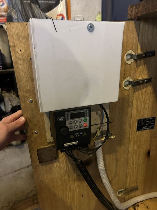 Струг ТОС Чешки почти нов