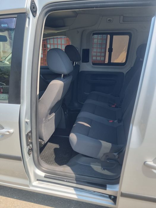 Volkswagen Caddy 2011