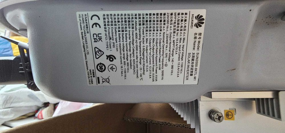 vertor Hibrid trifazat Huawei 8 kW - SUN2000-8KTL-M1