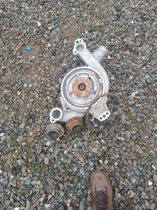 2  pereți despărțitori izotermic  1000 lei buk...