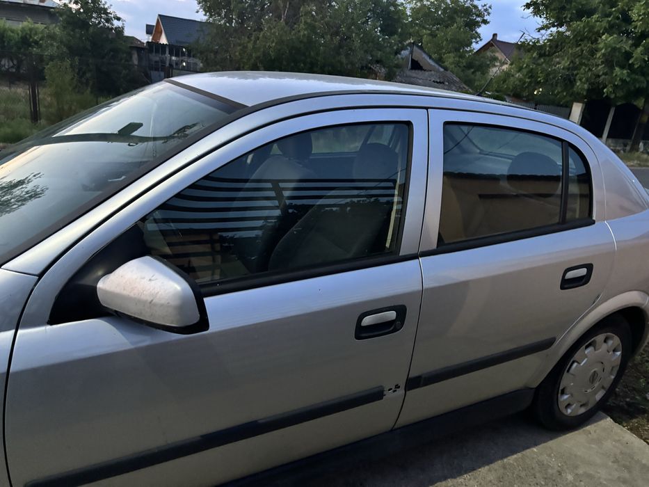 OPEL Astra 2009 — imagine 3