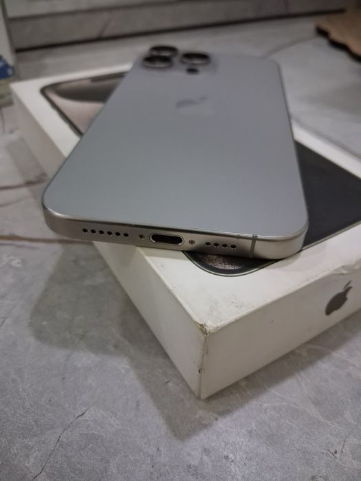 Iphone 15 Pro Max! SROCHNA!!!