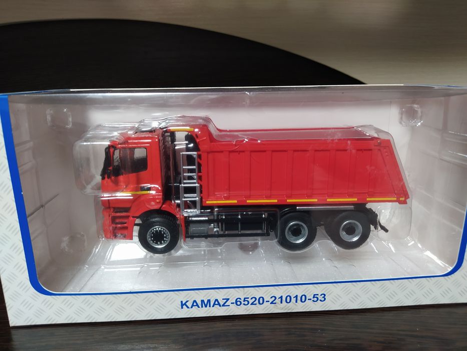 Масштабные модели 1:43