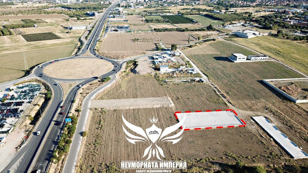 Под наем автокъща, земя, парцел, паркинг, автосалон склад 1545кв гр.Асеновград втора линия по чакълест път