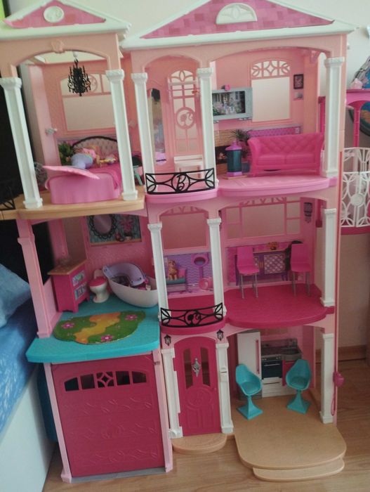 Детска къща на Барби