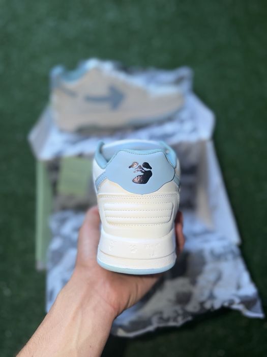 Off White Out Off Office (40-45)